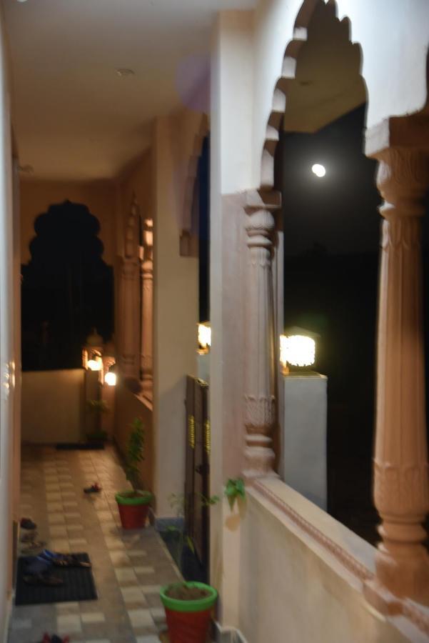 The Vantage Haveli ซาวาย มาโดปูร์ ภายนอก รูปภาพ