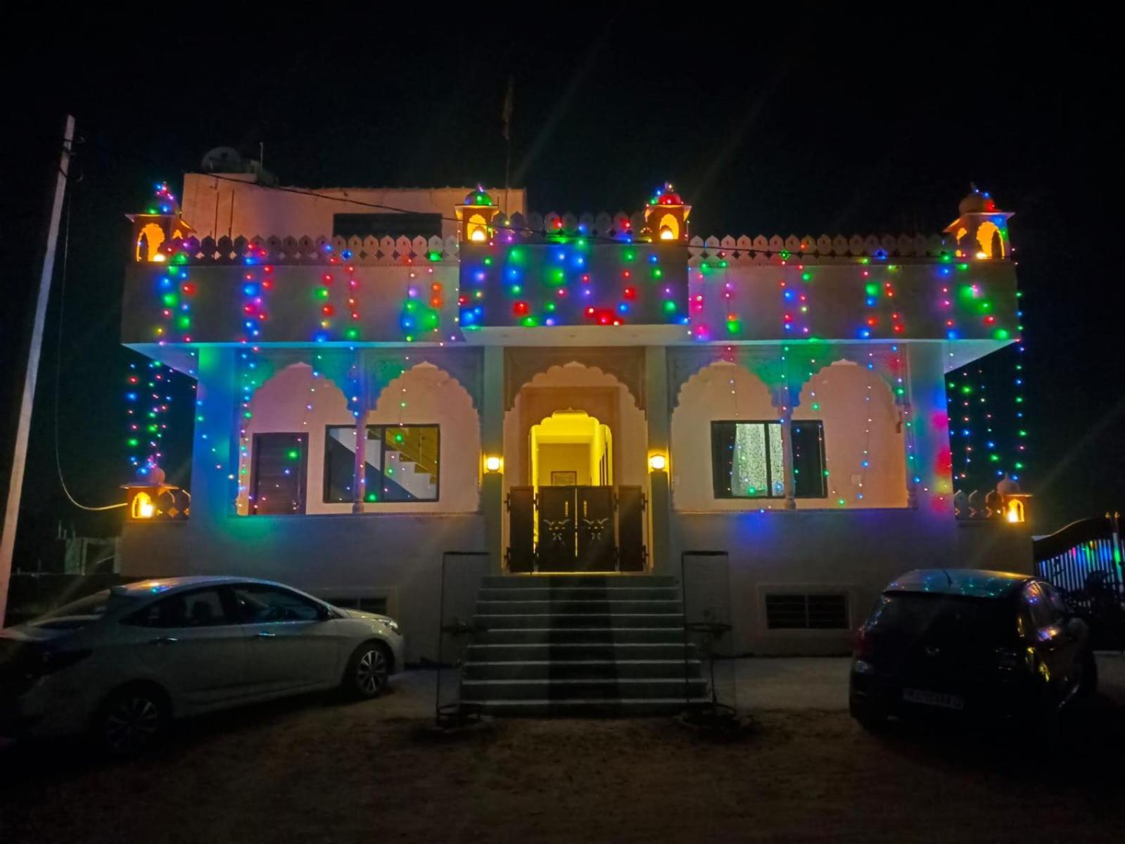The Vantage Haveli ซาวาย มาโดปูร์ ภายนอก รูปภาพ